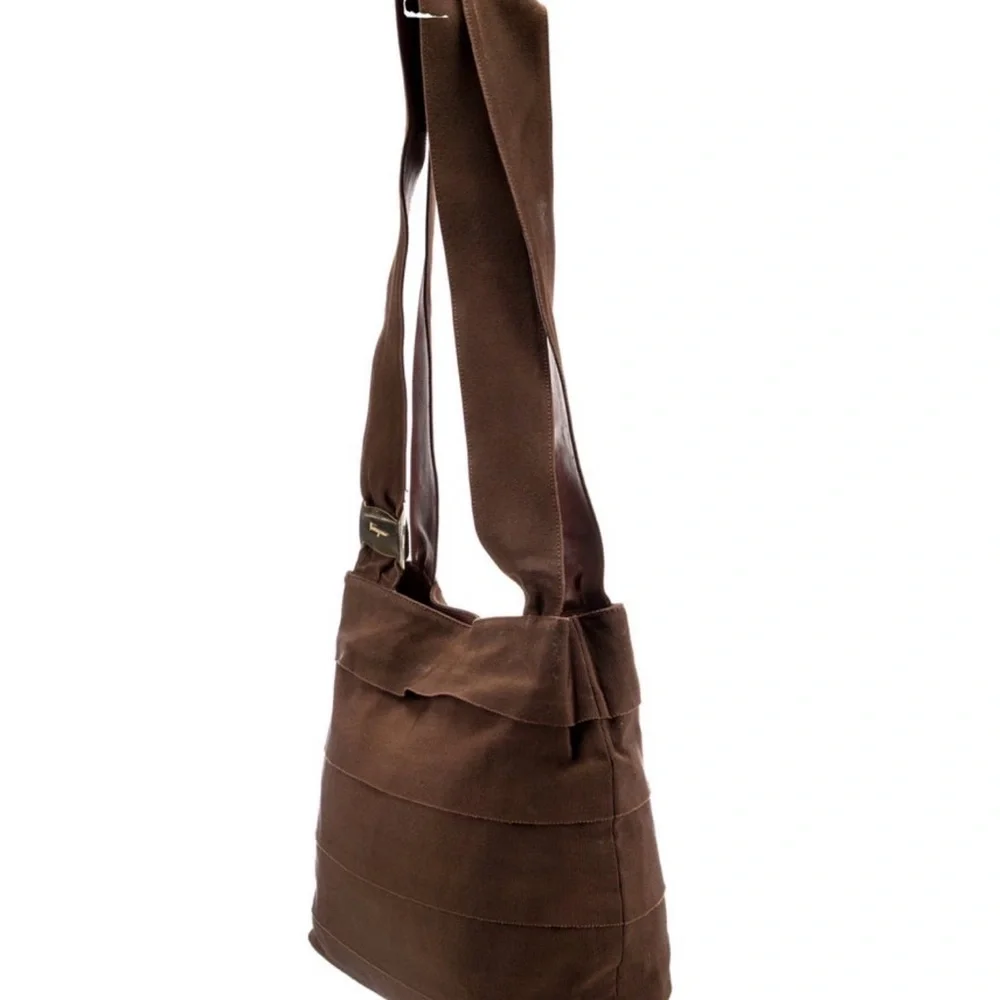 Ferragamo Brown Shoulder Bag - Picture 10 of 13